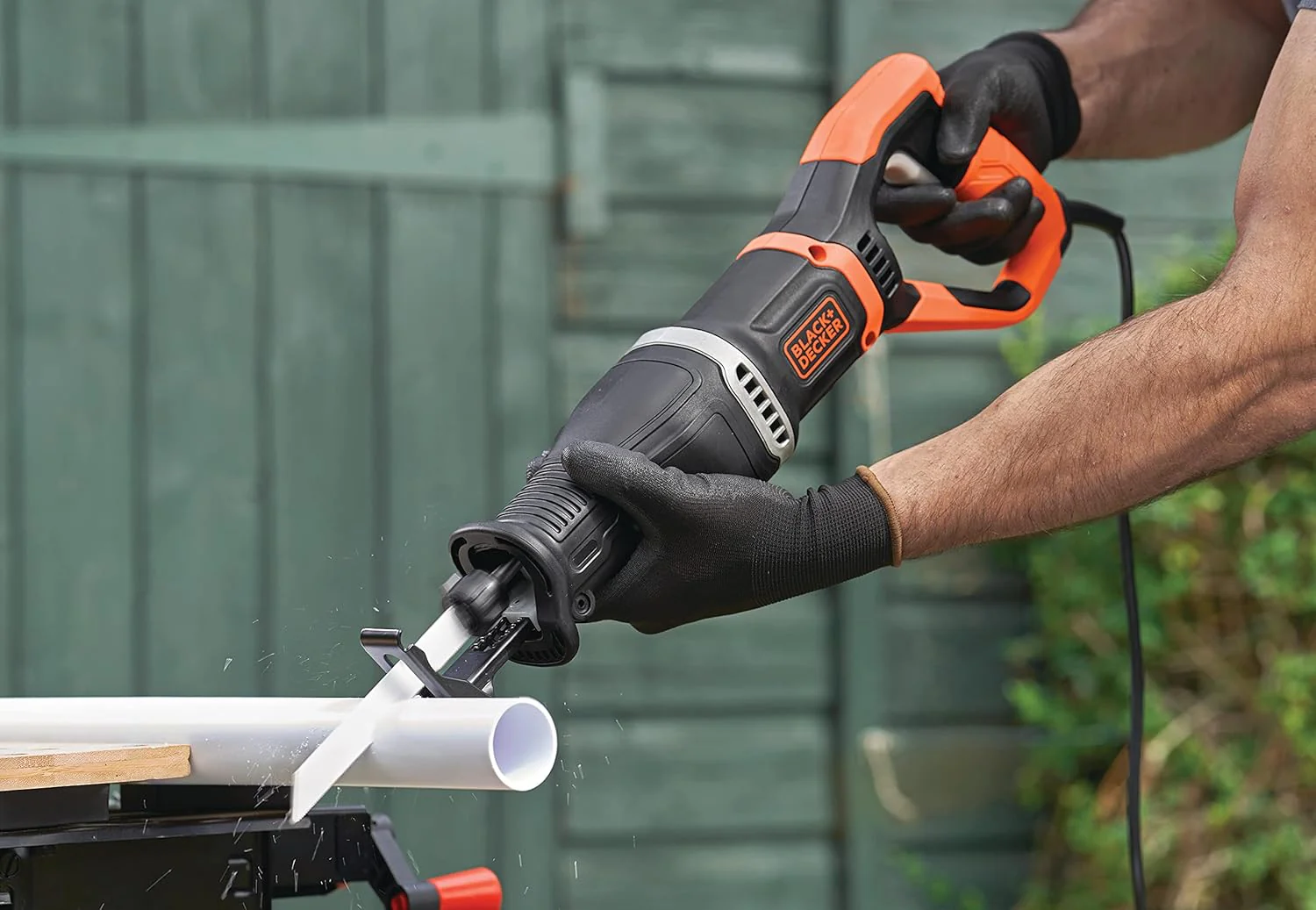 Black+Decker BES301K-GB 750W Reciprocating Saw – Powerful Corded Tool for Wood, Metal & DIY Projects - Image 7