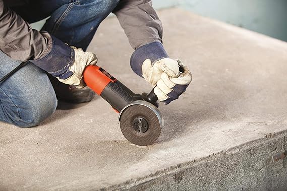 Black+Decker G720P-B5 4.5" 820W Angle Grinder with Discs – Heavy-Duty Power Tool for Cutting & Grinding - Image 6