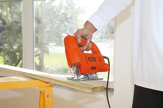 Black+Decker JS10-B5 400W Jigsaw – Precision Cutting Power Tool for Wood & Metal - Image 2