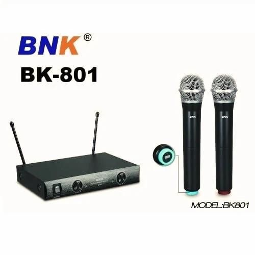 BNK BK801 Professional Wireless VHF Microphone- Provides clear and reliable audio performance for events, presentations, karaoke, and professional sound applications - Image 3