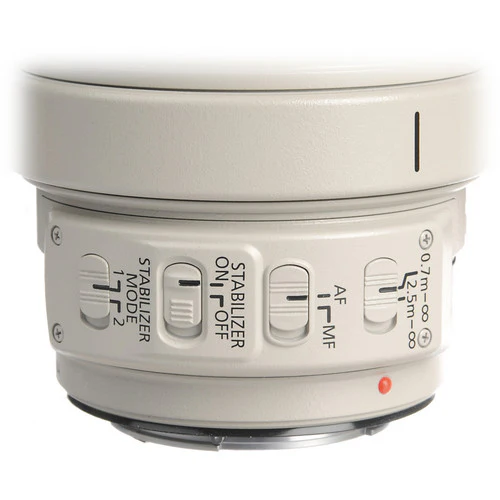 Canon EF 28-300mm f/3.5-5.6L IS USM Lens - Image 2
