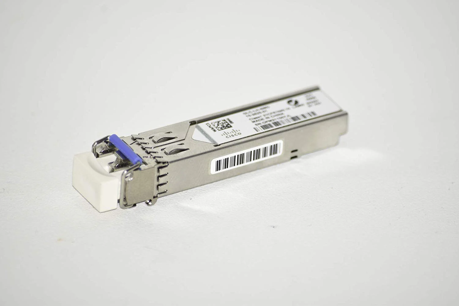 Cisco SFP Gigabit Ethernet Transceiver Module (GLC-LH-SMD) - Image 2