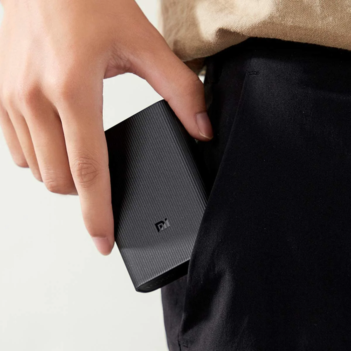 Xiaomi Power Bank 3 30000mAh (PB3018ZM) 3 USB Type C 18W Fast Charging Portable Mi Powerbank 30000 External Battery Powerbank - Image 7