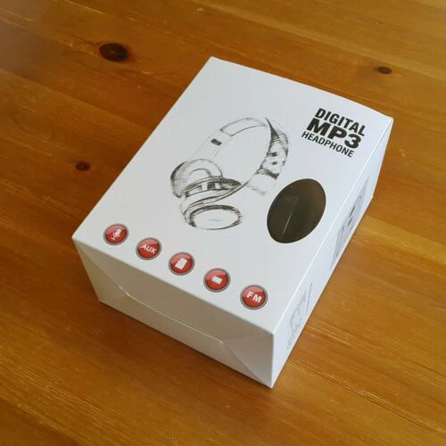 D-422 Wireless Bluetooth Over Ear Headphones - Image 4