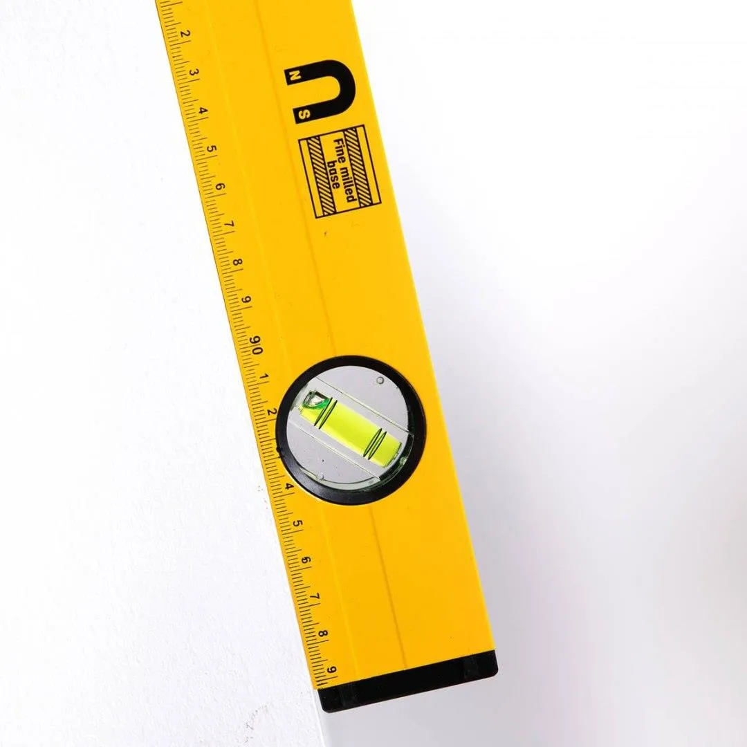 Deli EDL291000 100cm Spirit Level – 3-Piece Heavy Duty Professional Square Spirit Bulbs with One Side Milled for Workshop, Construction, Carpentry, and Industrial Precision Measurement - Image 2
