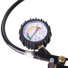 Deli EDL8530 0-16bar Tire Gauge – Heavy Duty Dual Unit Dial Pressure Tool with Shockproof Jacket for Automotive Workshop and DIY Use - Image 4