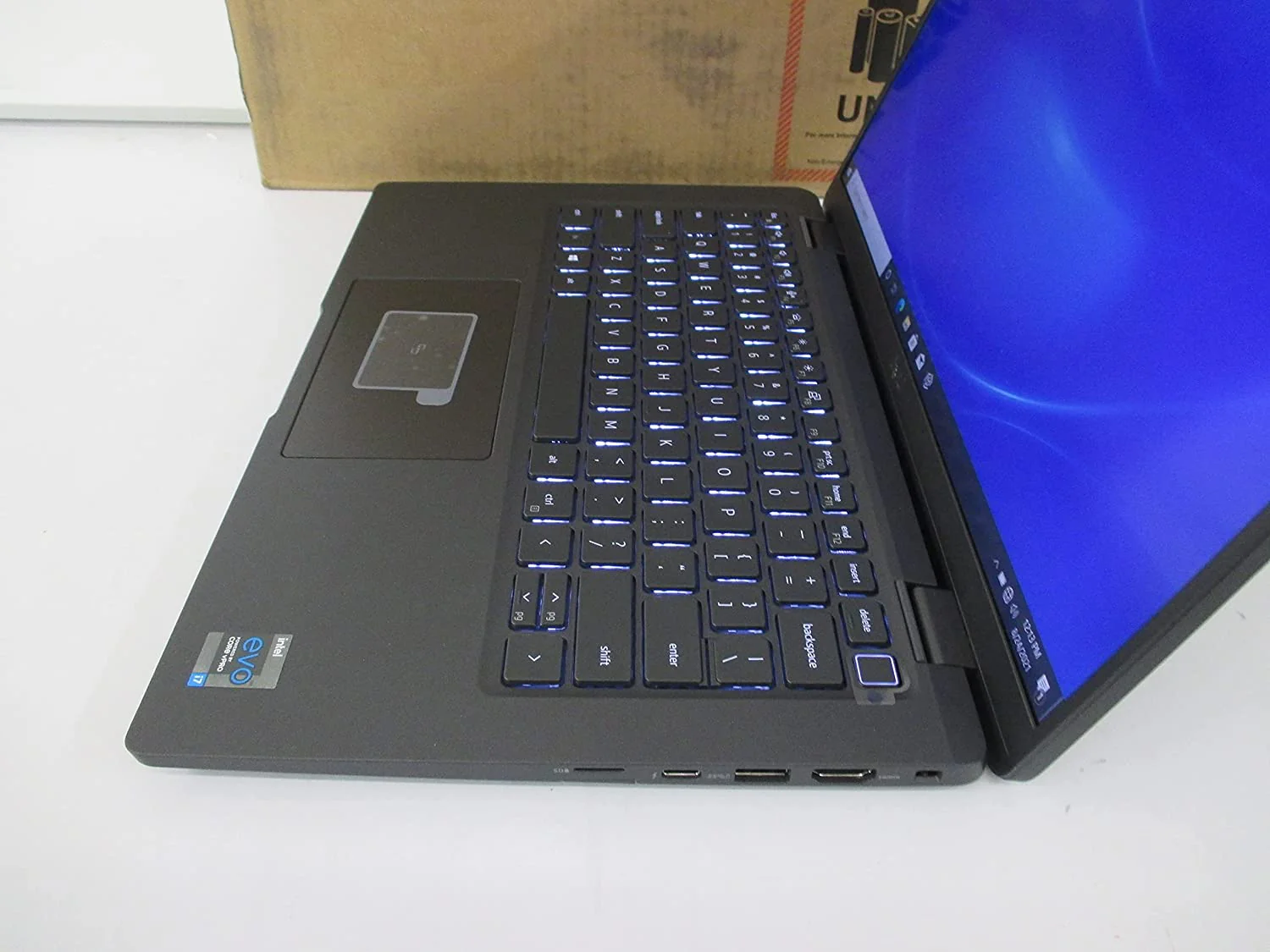Dell Latitude 7420 14" Notebook, Intel Core i7-1185G7, 16GB RAM, 256GB SSD, Intel Iris Xe Graphics, Full HD Display, Windows 10 Pro (N039L742014EMEA) - Image 3