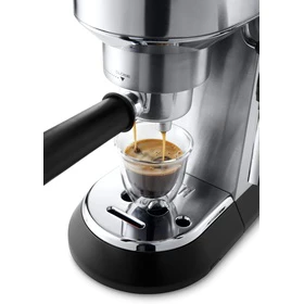 Delonghi EC685.M 15-Bar Pump Espresso Dedica Coffee Maker - Removable water reservoir - Image 2