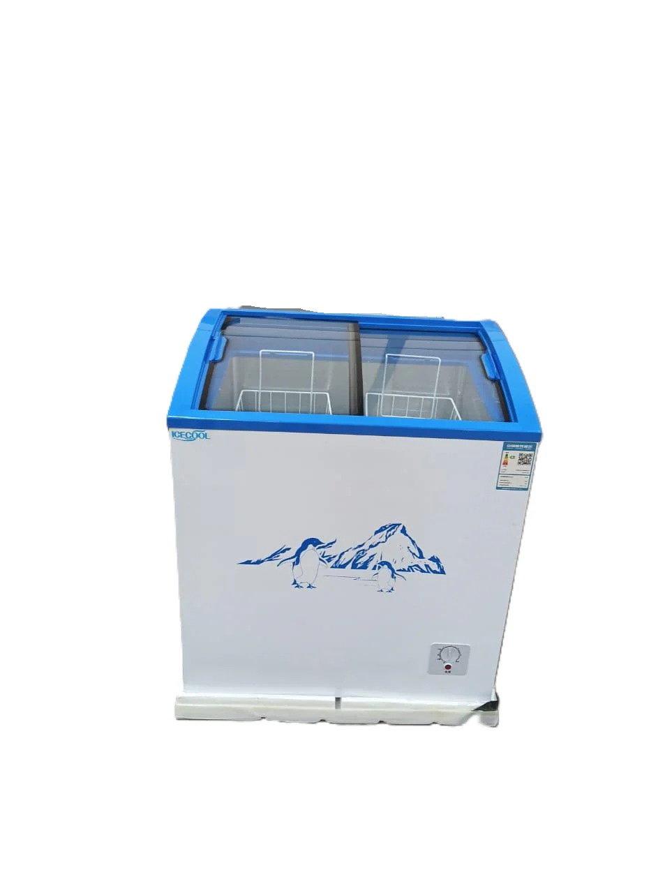 ICECOOL BD-159 159L Display Freezer – Energy-Efficient, Glass-Top Showcase Freezer for Shops, Restaurants & Homes - Image 2