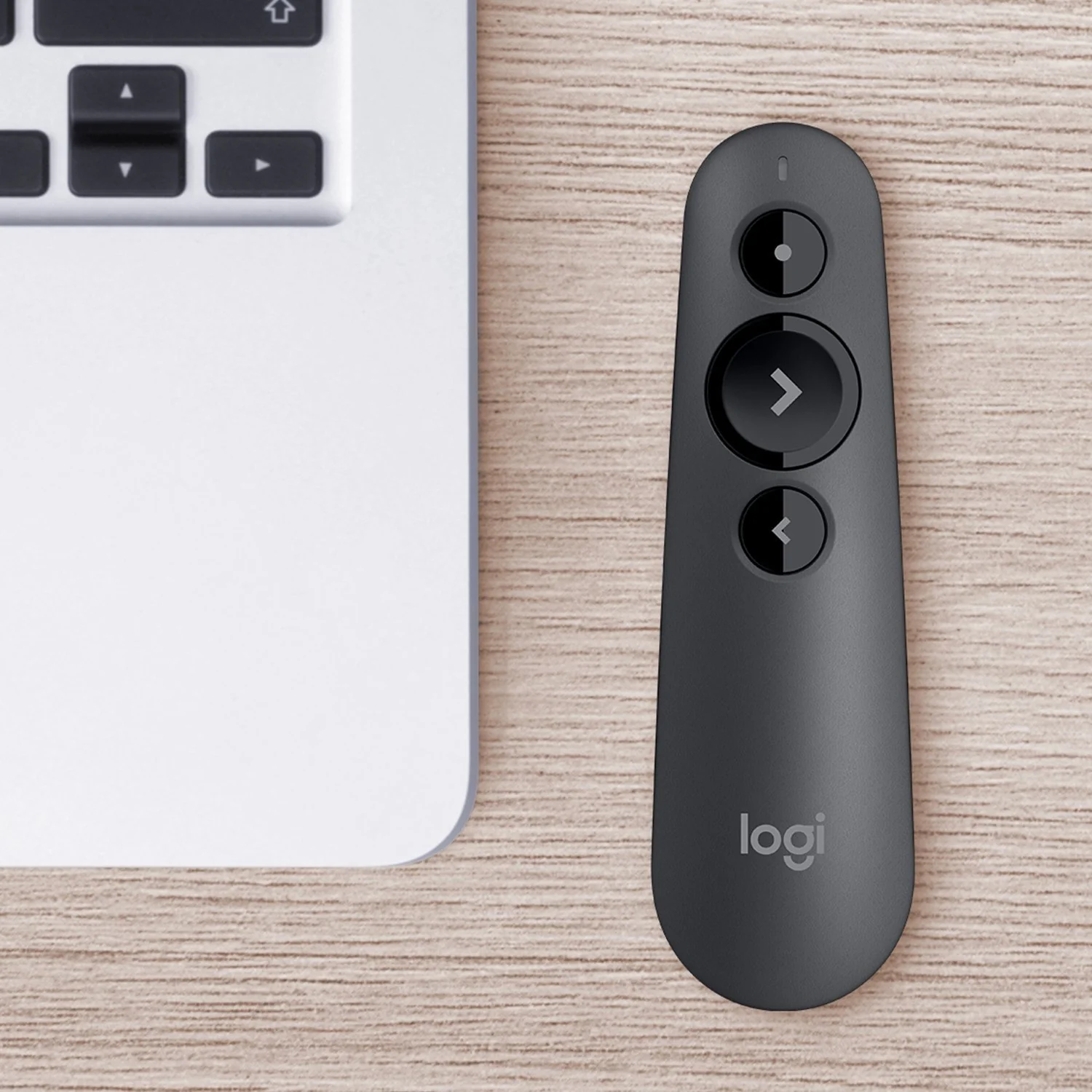 Logitech R500 Bluetooth and USB Laser Presentation Remote - Image 3