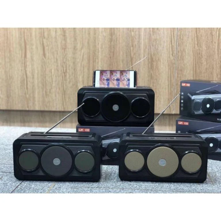 LP V20 HIFI 360 Sound Portable Bluetooth Speaker - TF card , FM Radio , AUX, USB ,Bluetooth - Image 4