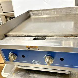 RAMTONS CT/487 24″ Gas Flat-Top Griddle – Powerful Commercial Countertop Grill, Even Heat Distribution, Durable Stainless Steel, Ideal for Restaurants, Hotels & Catering Kitchens - Image 2