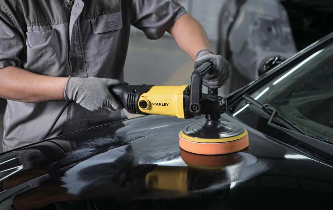 Stanley SP137-B5 1300W 180mm Polisher – Variable Speed 500-3,600 RPM for Car Detailing & Surface Finishing - Image 5