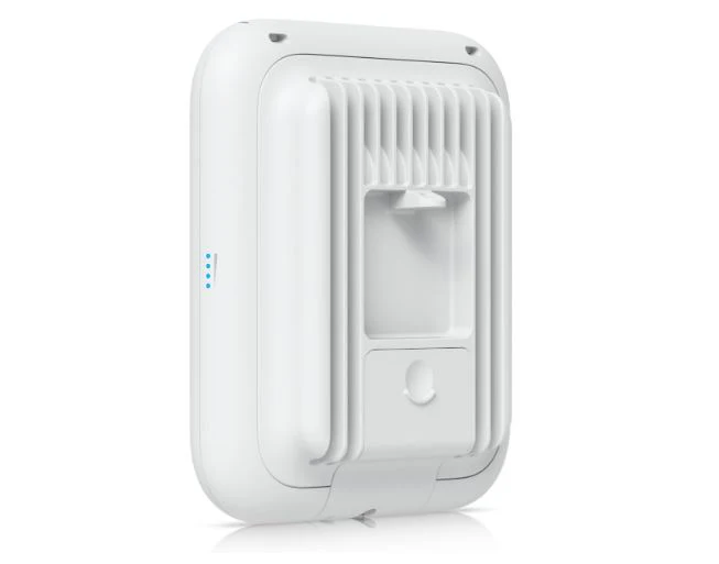Ubiquiti UniFi U7-Pro Outdoor WiFi 7 Access Point -BE9700, Tri-Band
