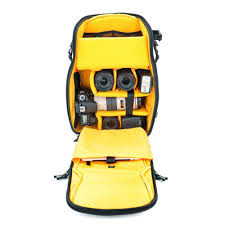 Vanguard Alta Rise 45 Backpack – Durable and spacious camera backpack that protects gear and ensures comfortable transport for photography and travel - Image 2