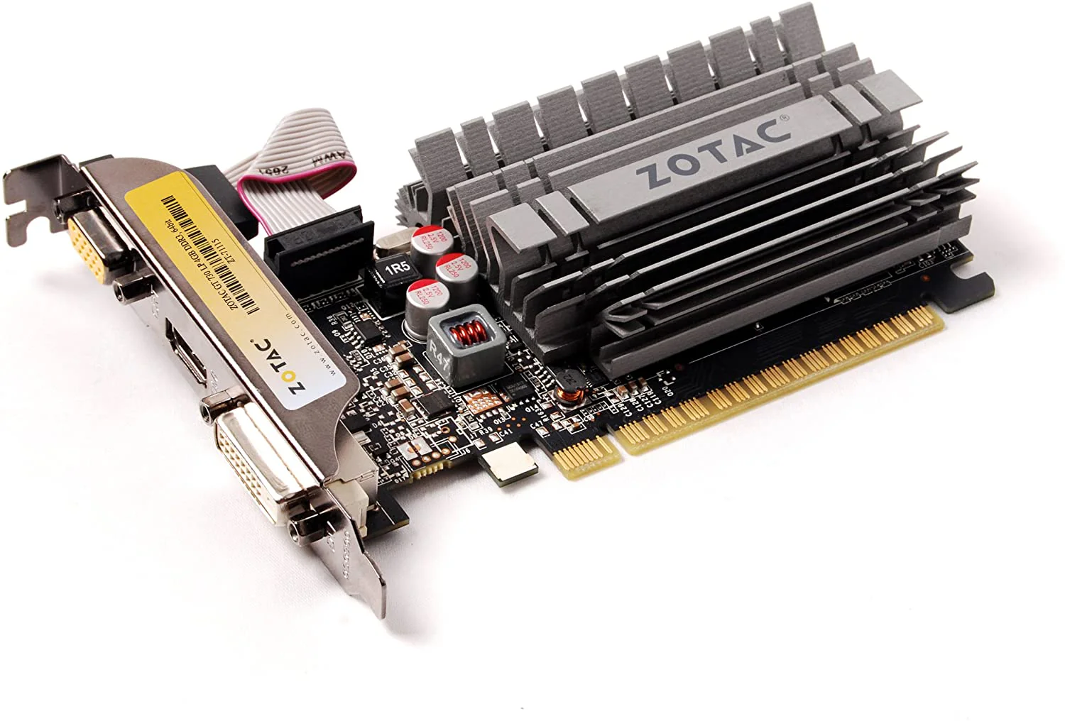 ZOTAC GeForce GT 730 Zone Edition 4GB DDR3 PCI Express 2.0 x16 (x8 lanes) Graphics Card (ZT-71115-20L) - Image 3
